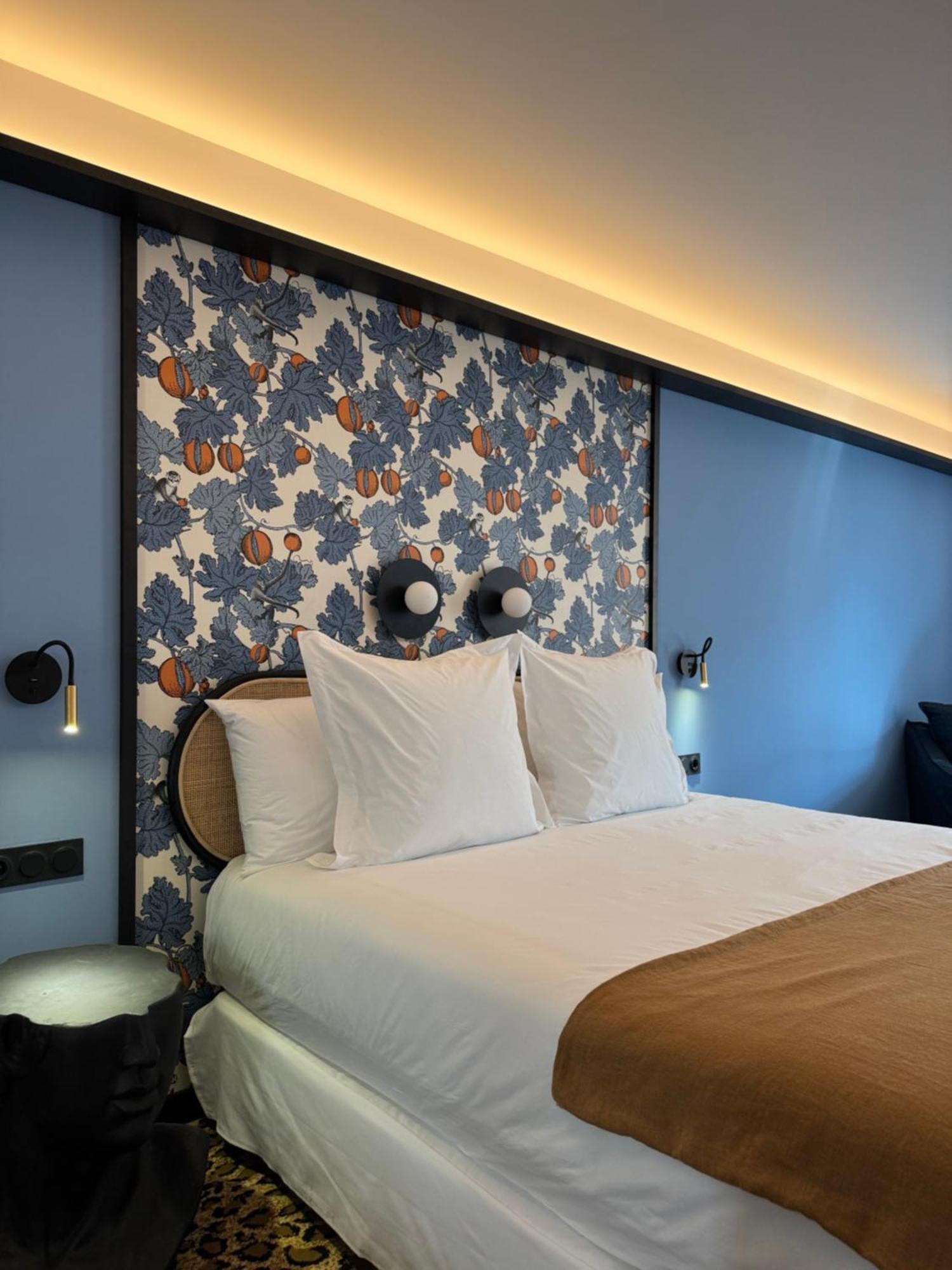 Hotel Divino & Apartments フィゲラス エクステリア 写真