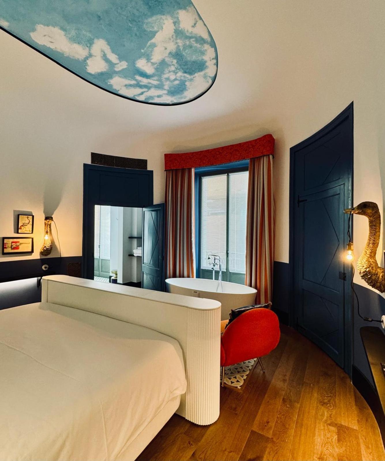Hotel Divino & Apartments フィゲラス エクステリア 写真
