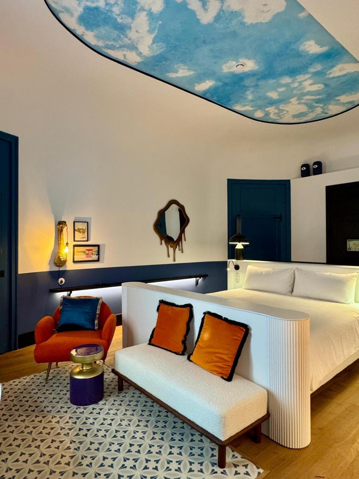 Hotel Divino & Apartments フィゲラス エクステリア 写真